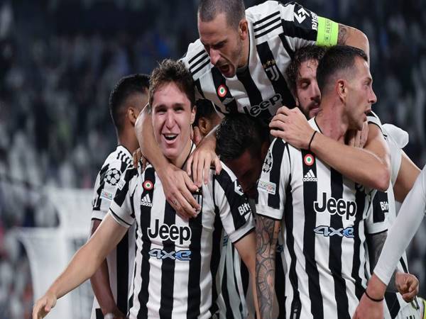 CLB Juventus - Thông tin về Bà đầm già thành Turin