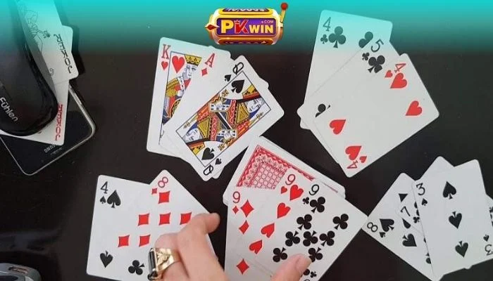 Hướng Dẫn Toàn Tập: Cách Chơi Mậu Bính (Bình Xap Xâm)
