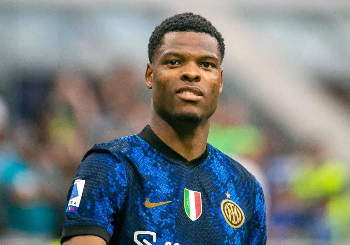 Thông tin tiểu sử hậu vệ Denzel Dumfries của CLB Inter Milan