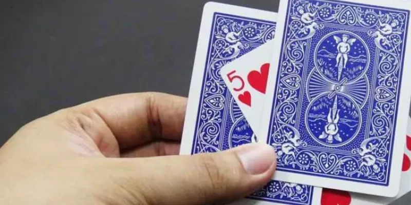 Lợi ích của việc phân biệt thẻ từ mặt sau