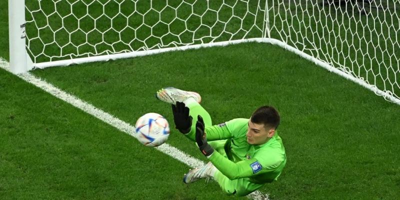 Thủ môn trong bóng đá là gì? Tầm quan trọng của thủ môn trên sân bóng đá