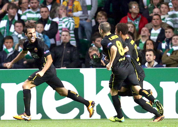 False 9 ảnh hưởng đến phòng ngự đối phương